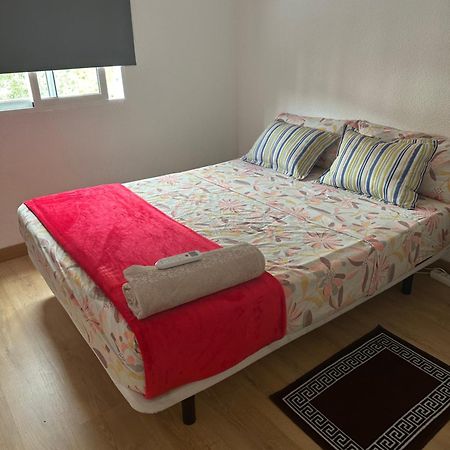 El Gengo Hostel Madrid Bagian luar foto