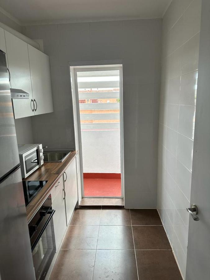 El Gengo Hostel Madrid Bagian luar foto