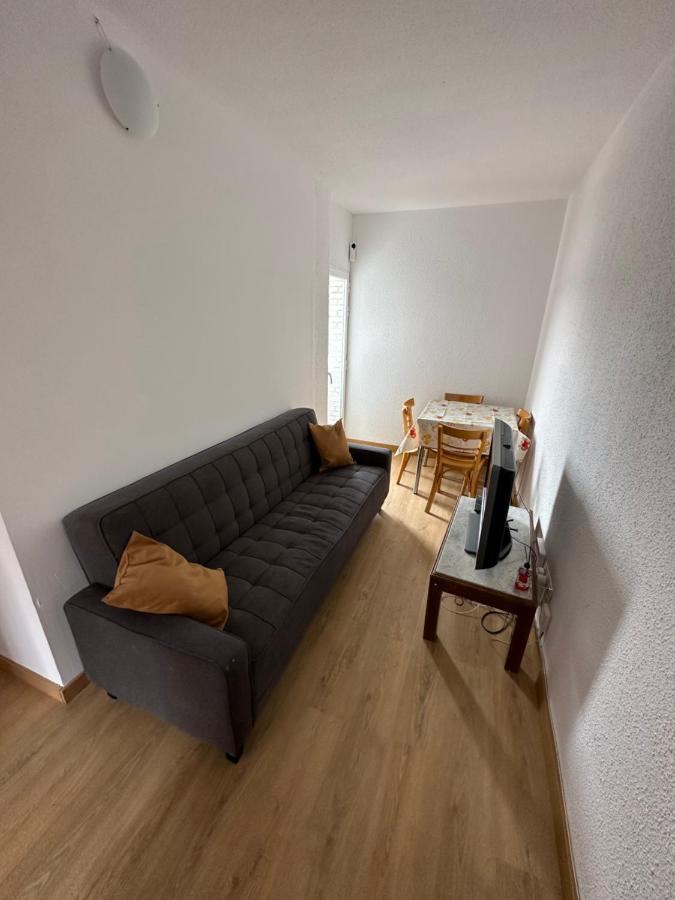 El Gengo Hostel Madrid Bagian luar foto